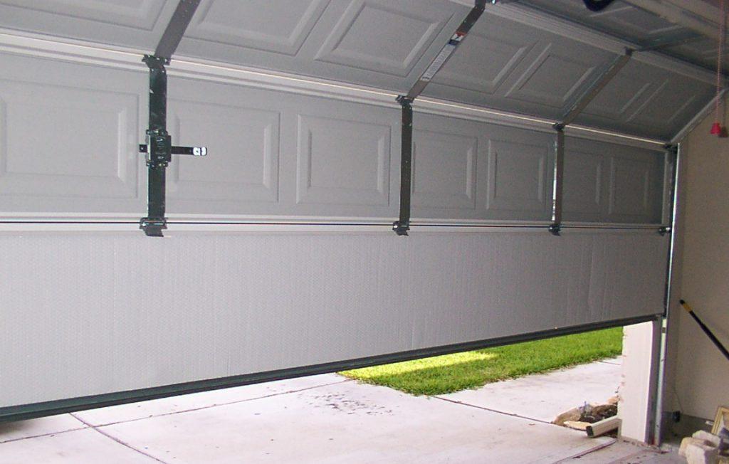 replacing-design-garage-door-panel-e1447413352752-1-1024x652